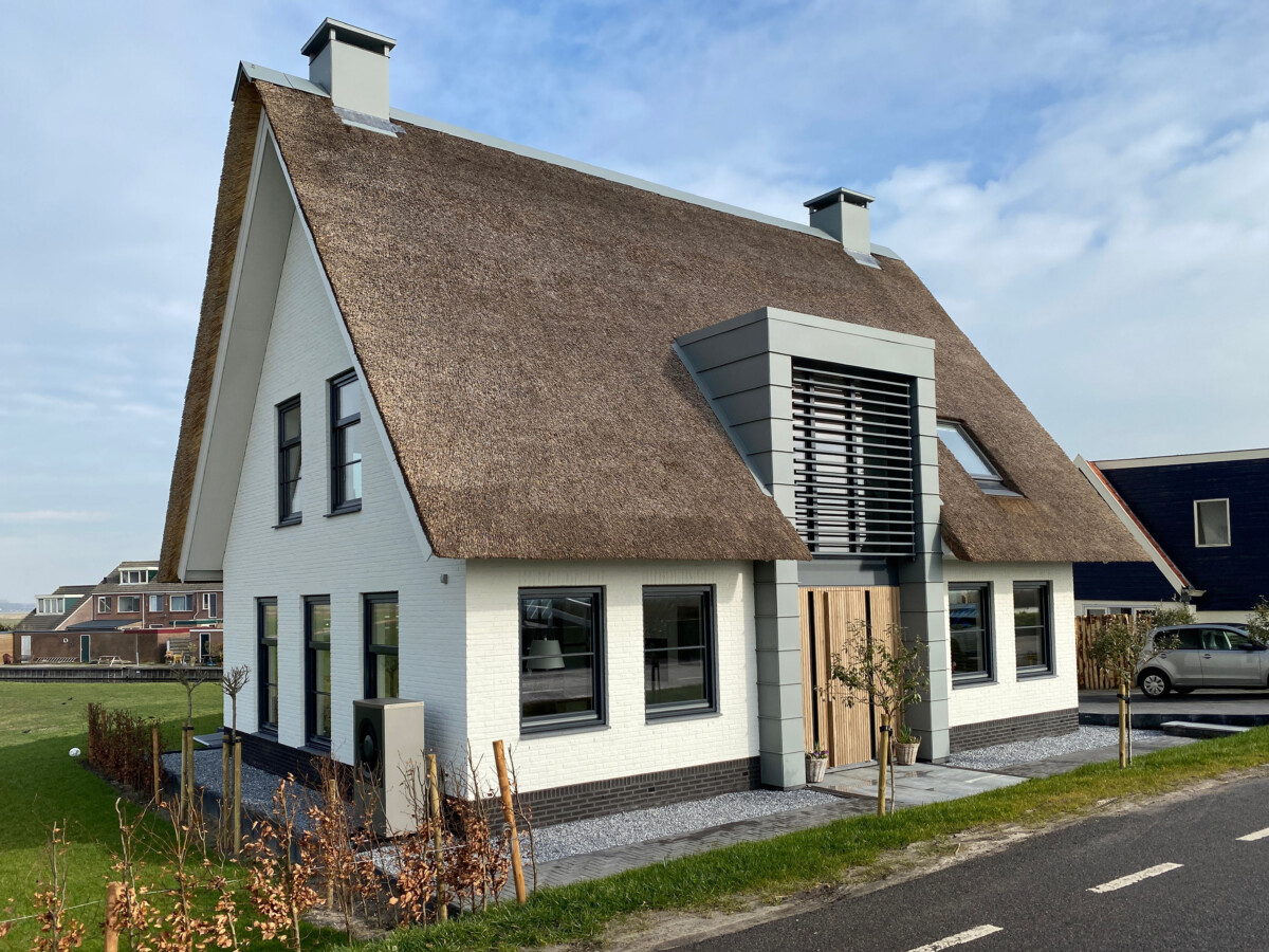 Woning aan de Dorpsweg in Oudendijk Woning aan de Dorpsweg in Oudendijk